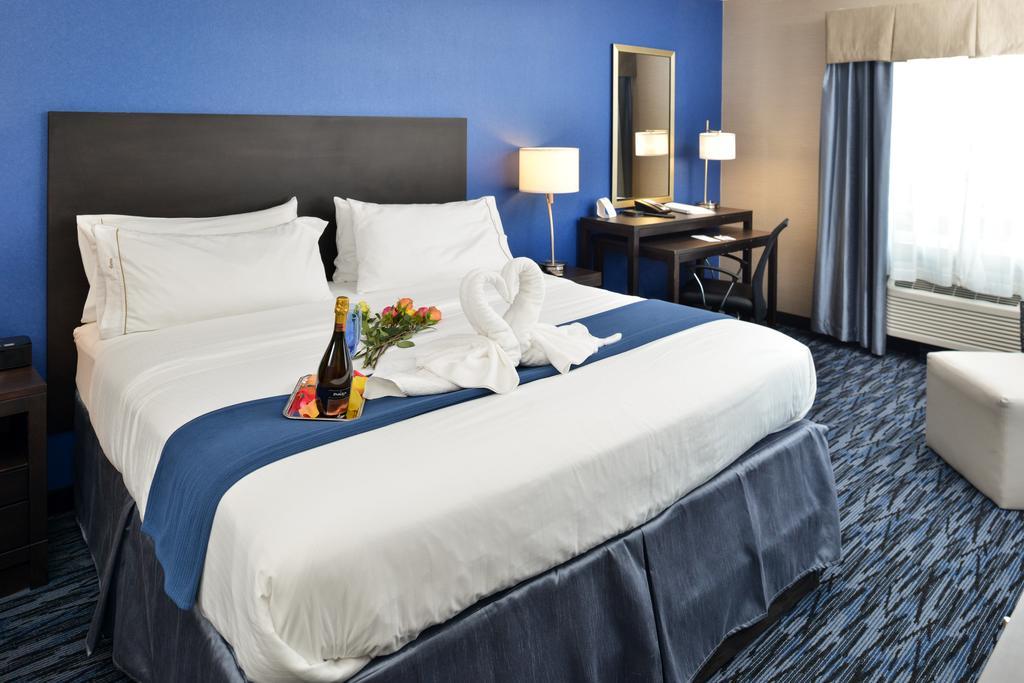 Holiday Inn Express & Suites Peekskill-Lower Hudson Valley By Ihg Exterior foto