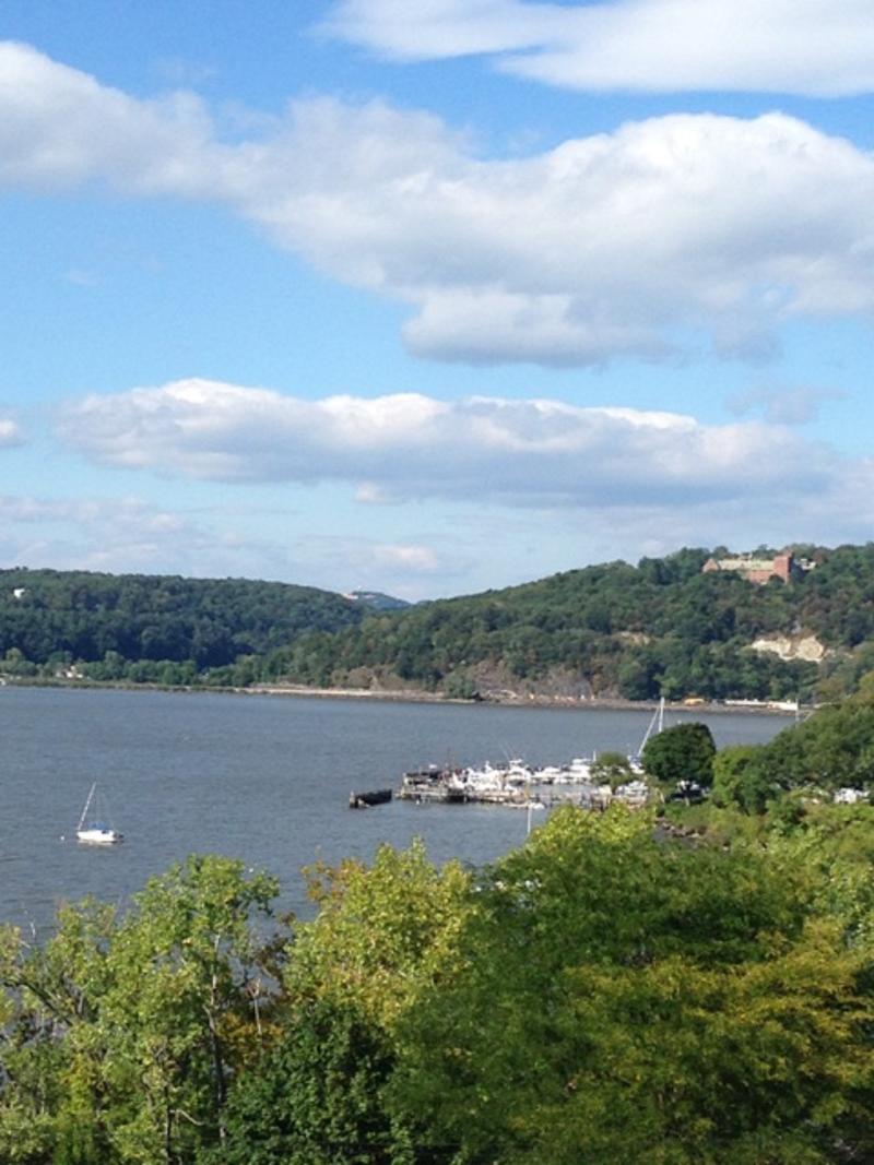 Holiday Inn Express & Suites Peekskill-Lower Hudson Valley By Ihg Exterior foto